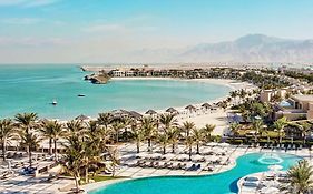 Hilton Ras Al Khaimah Beach Resort  5*