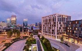 Hotel Canopy By Hilton Al Seef