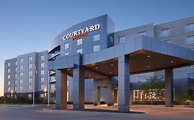 Courtyard By Marriott Calgary Airport Hotel 4* Canada