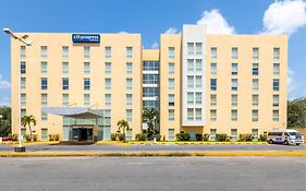 Hotel City Express By Marriott Chetumal  4* México
