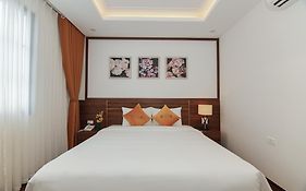 Jade Ha Long Hotel