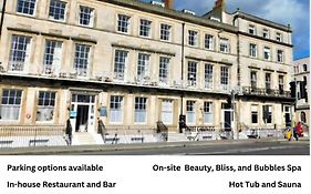 The Jubilee Hotel - With Spa And Restaurant And Entertainment