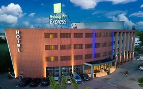 Holiday Inn Express Parma 3*