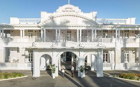 Grand Pacific Hotel Suva 5*