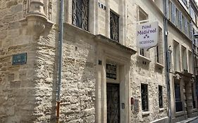 Hotel Le Medieval Palais Des Papes Avignon 3* France