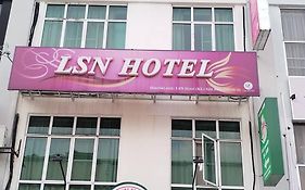 Lsn Hotel (kl) Sdn Bhd  2*
