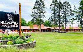 Hiawatha Lodge Eagle River Wi 2*