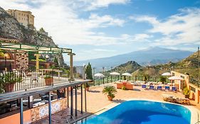 Hotel Villa Sonia Taormina 4* Italy