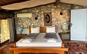 Kale Lodge - Adult Only + 15