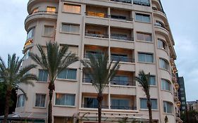 Warwick Palm Beach Hotel Beirut 4*