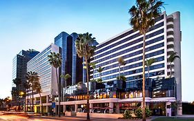 Renaissance Hotel In Long Beach California 4*