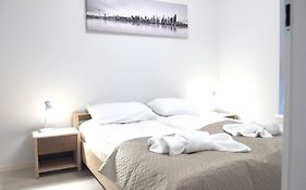 Bedroom Apartments Krzywoustego