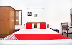 Hotel Queensland Amritsar 3* India