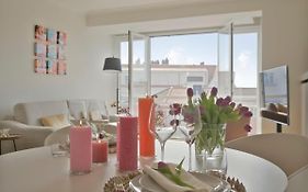 Stunning Sunny Renovated Apartment On Top Location In 'T Zoute
