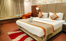 Hotel 5 Flowers Ananta Elite Kota (rajasthan) 4* India