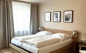 Hotel Lux Munich
