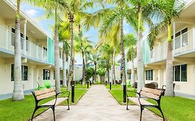 Fairfield Inn & Suites Key West At The Keys Collection 3*