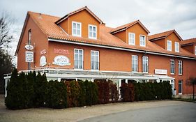 Hotel Stadt Gehrden  3*
