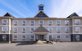 Vantage Inn & Suites Fort Mcmurray 3*