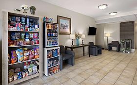 Vantage Inn And Suites Fort Mcmurray 3*