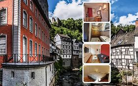 Hotel Haus Stehlings  3*