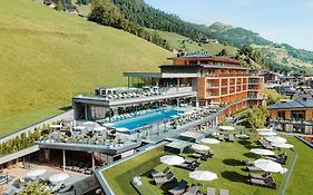 Das Edelweiss Salzburg Mountain Resort 5*