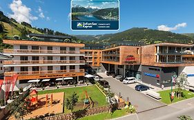 Alpenparks Hotel & Apartment Central Zell Am See 3*