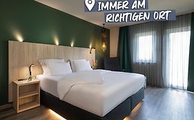 Achat Hotel Walldorf  4*