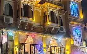 Hotel Mandiram Palace Udaipur 3*