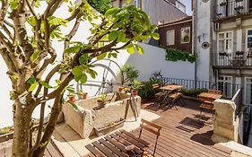 Porto Lounge Hostel & Guesthouse