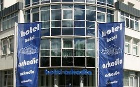 Hotel Arkadia Friedrichsdorf 3*