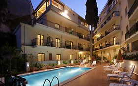 Hotel Soleado Taormina 2*
