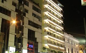 Noufara Hotel Piraeus 3*
