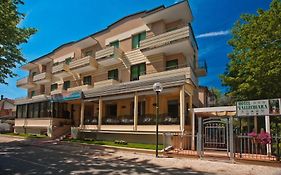 Hotel Vallechiara  3*