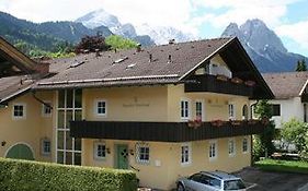 Alpenhof Garnihotel  3*