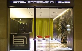 Barcelona House Hotel 3*