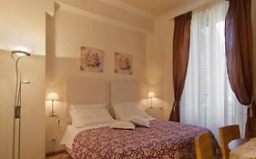 Bed & Bed Peterson Firenze 2*