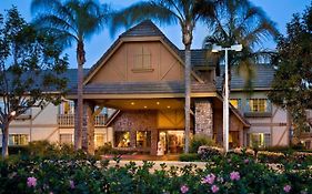 Red Lion Hotel Ontario Airport 3*