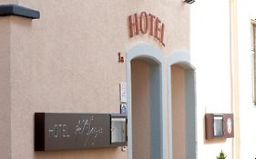 Hotel Alt  3*