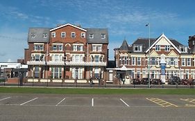 Palm Court Hotel Great Yarmouth 3*
