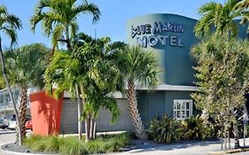 Blue Marlin Motel In Key West 2*