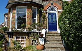 Broadstairs House 4*