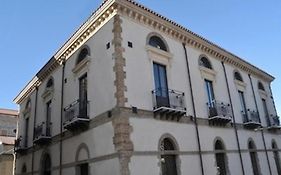Palazzo Fortunato 4*