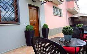 Sleep And Fly Rome Airport Bed And Breakfast 3*
