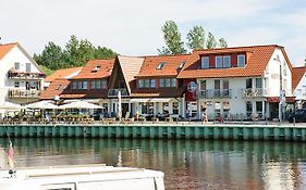 Hotel Zur Brücke  3*