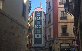 Pensión Basque Boutique Hostal 2*