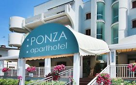 Aparthotel Ponza 3*