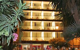 Hotel Oasis Plaza Benidorm 3*