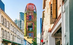 Oasia Hotel Downtown, Singapore By Far East Hospitality  4*