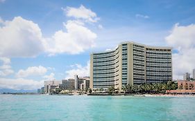 Sheraton Waikiki Resort 4*